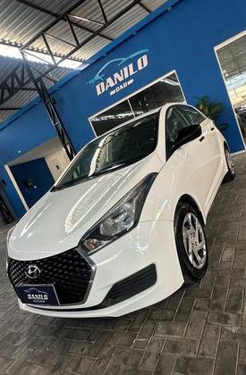 HYUNDAI HB20 1.0 COMFORT PLUS 12V FLEX 4P MANUAL HYUNDAI HB20 1.0 COMFORT PLUS 12V FLEX 4P MANUAL